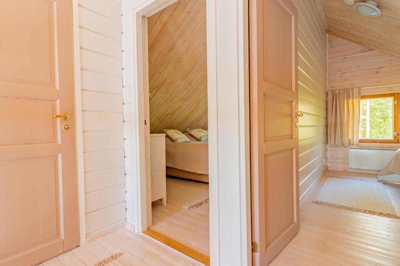 Patalaiska Cottage With Private Beach Ruokolahti Exterior foto